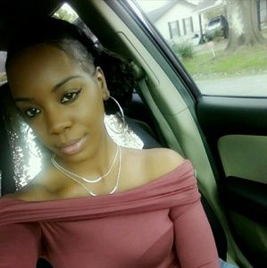 Meet your Posher, Kerisha